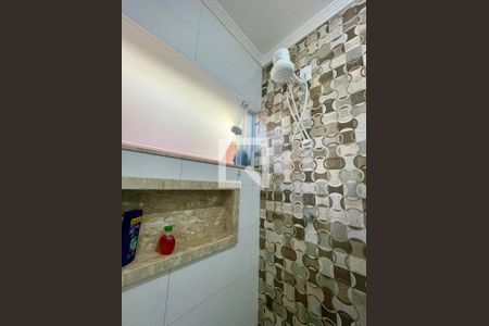 Casa à venda com 159m², 4 quartos e 2 vagas Casa à venda com 159m², 4 quartos e 2 vagasBanheiro 2