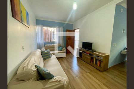 Sala de casa à venda com 4 quartos, 159m² em Vila Vianelo, Jundiaí