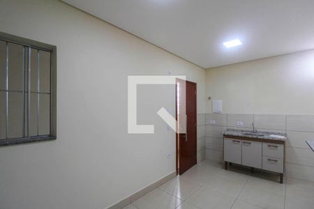 Sala/Cozinha de apartamento para alugar com 1 quarto, 27m² em Jardim Novo Carrao, São Paulo