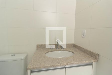Banheiro da Suíte de apartamento para alugar com 2 quartos, 68m² em Macedo, Guarulhos
