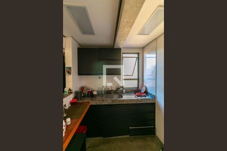 Cozinha de apartamento à venda com 1 quarto, 60m² em Santa Lúcia, Belo Horizonte