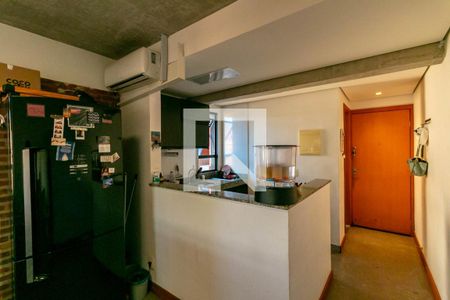 Cozinha de apartamento à venda com 1 quarto, 60m² em Santa Lúcia, Belo Horizonte