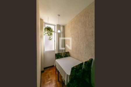 Sala de apartamento à venda com 2 quartos, 93m² em Centro, Belo Horizonte