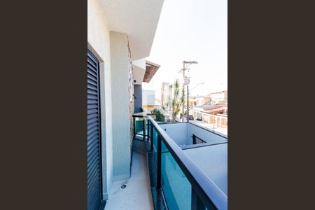 Casa à venda com 131m², 3 quartos e 2 vagas Casa à venda com 131m², 3 quartos e 2 vagasVaranda Quarto 3 suíte