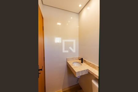 Casa à venda com 131m², 3 quartos e 2 vagas Casa à venda com 131m², 3 quartos e 2 vagasBanheiro Quarto 3 suíte