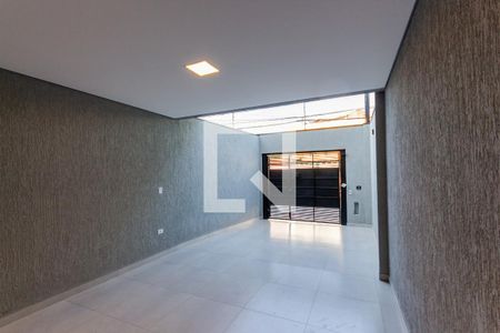 Casa à venda com 131m², 3 quartos e 2 vagas Casa à venda com 131m², 3 quartos e 2 vagasGaragem