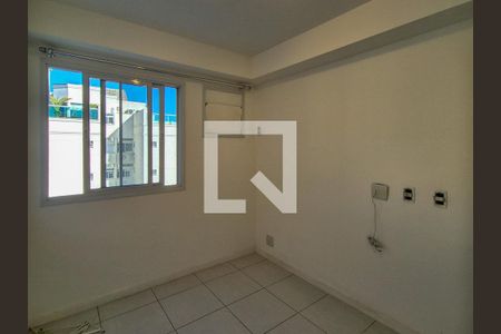 Quarto de apartamento para alugar com 2 quartos, 150m² em Recreio dos Bandeirantes, Rio de Janeiro
