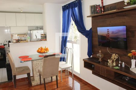 Sala/ de apartamento para alugar com 2 quartos, 39m² em Jardim Caiapia, Cotia
