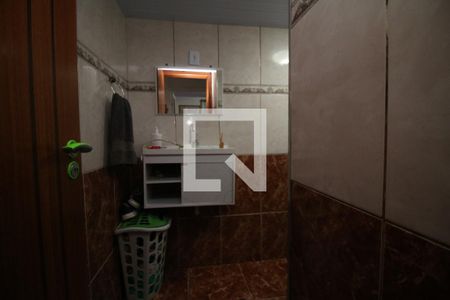 Banheiro de apartamento à venda com 1 quarto, 40m² em Penha Circular, Rio de Janeiro