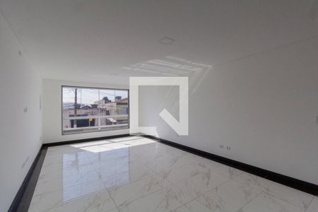 Sala de casa à venda com 3 quartos, 430m² em Vila Marieta, São Paulo