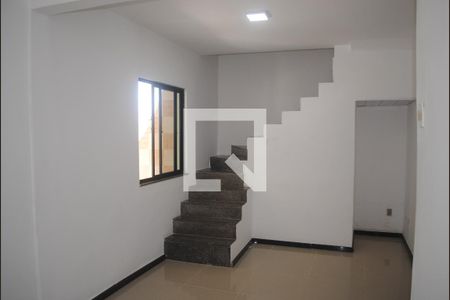 Sala  de casa de condomínio para alugar com 3 quartos, 100m² em Praia do Flamengo, Salvador