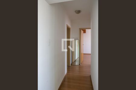 Corredor de apartamento para alugar com 2 quartos, 85m² em Lapa, São Paulo