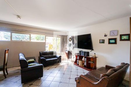 Sala de casa para alugar com 3 quartos, 221m² em Santa Teresinha, Santo André