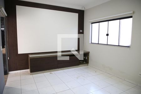Sala de casa para alugar com 3 quartos, 400m² em Setor Três Marias, Goiânia