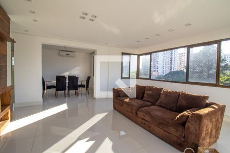 Sala de apartamento para alugar com 2 quartos, 92m² em Passo da Areia, Porto Alegre