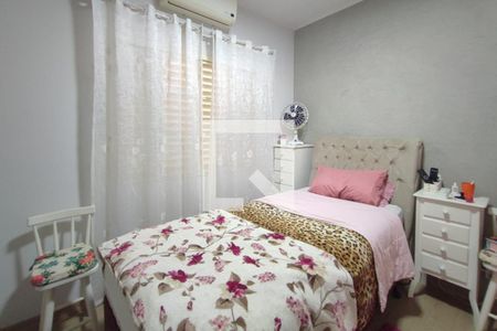 Quarto Suíte de casa à venda com 2 quartos, 230m² em Jardim Garcia, Campinas
