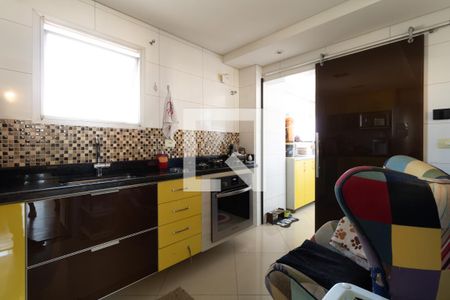 Cozinha de apartamento à venda com 3 quartos, 74m² em Vila Celeste, São Paulo