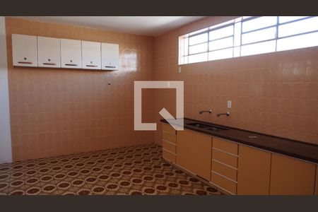 Cozinha de casa à venda com 3 quartos, 540m² em Jardim Caxambu, Jundiaí