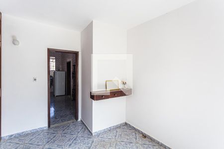 Suíte de casa para alugar com 4 quartos, 220m² em Cachoeirinha, Belo Horizonte