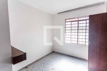 Suíte de casa para alugar com 4 quartos, 220m² em Cachoeirinha, Belo Horizonte