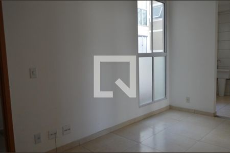 Sala de apartamento à venda com 2 quartos, 43m² em Ch Reunidas St Terezinha, Contagem