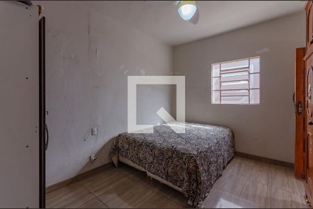 Quarto 1 de casa à venda com 2 quartos, 360m² em Letícia, Belo Horizonte