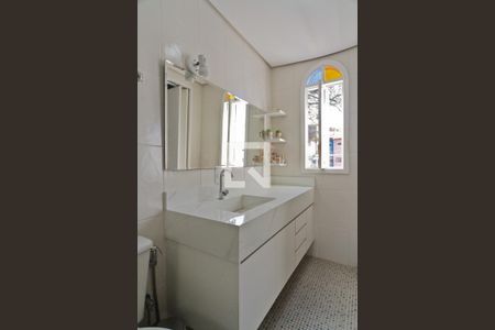 Banheiro da Suíte de casa à venda com 3 quartos, 125m² em Jardim Peri, São Paulo