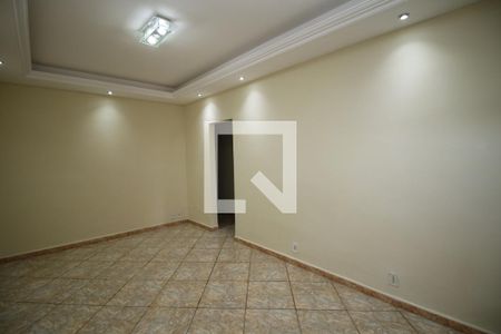 Sala de casa para alugar com 2 quartos, 90m² em Vista Alegre, Rio de Janeiro