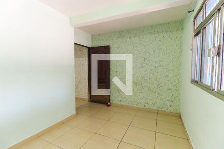Sala/Quarto 1 de casa para alugar com 2 quartos, 48m² em Jardim Santana, São Paulo