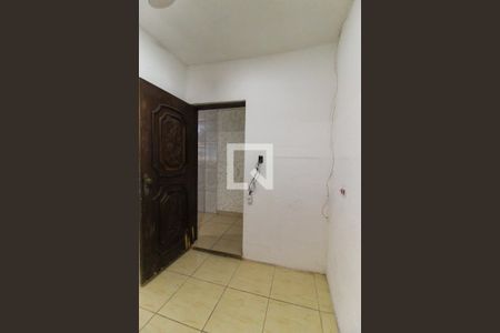 Quarto 2 de casa para alugar com 2 quartos, 48m² em Jardim Santana, São Paulo