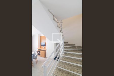 Escada de casa à venda com 3 quartos, 197m² em Campestre, Santo André