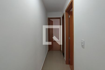 Corredor Quartos de apartamento para alugar com 2 quartos, 43m² em Parque Industrial, Campinas