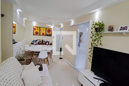 sala de apartamento à venda com 3 quartos, 65m² em Pechincha, Rio de Janeiro