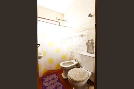 Banheiro de casa à venda com 2 quartos, 200m² em Jardim Jucara, Taboão da Serra