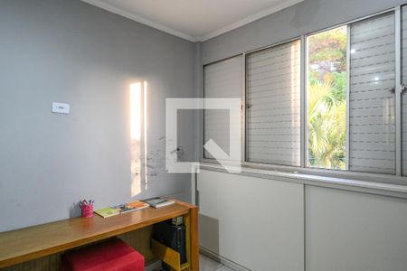 Quarto de apartamento à venda com 3 quartos, 70m² em Jardim Patente Novo, São Paulo