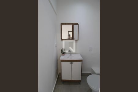 Lavabo de apartamento para alugar com 2 quartos, 74m² em Vila Nova Conceição, São Paulo