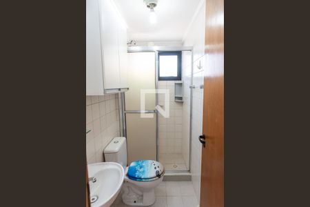 Banheiro de apartamento para alugar com 1 quarto, 28m² em Vila São José (ipiranga), São Paulo