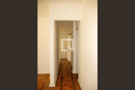 Corredor de apartamento para alugar com 3 quartos, 120m² em Lins de Vasconcelos, Rio de Janeiro
