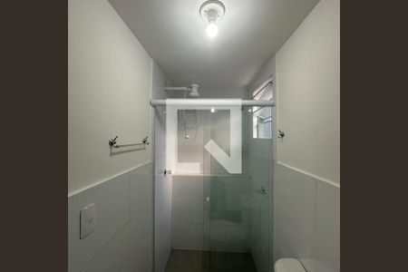 Banheiro da Suíte de casa para alugar com 1 quarto, 37m² em Jardim Esmeralda, São Paulo