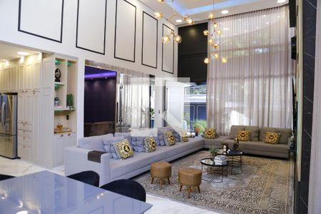 Casa de condomínio à venda com 350m², 3 quartos e 4 vagasSala de Estar