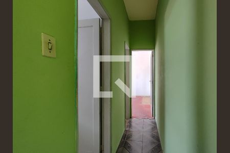 Corredor de apartamento para alugar com 1 quarto, 40m² em São Cristóvão, Rio de Janeiro