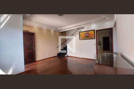 Sala de casa à venda com 3 quartos, 302m² em Parque das Nações, Santo André