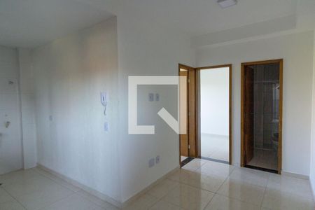 Sala de apartamento para alugar com 2 quartos, 40m² em Vila Carlos de Campos, São Paulo