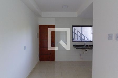 Sala de apartamento para alugar com 2 quartos, 40m² em Vila Carlos de Campos, São Paulo