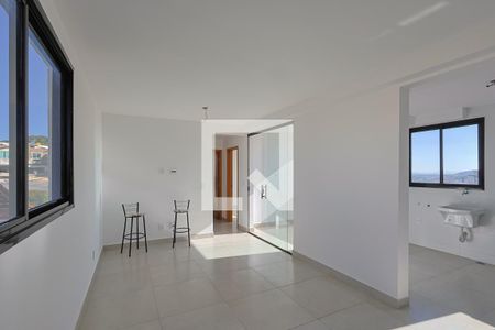 Sala de apartamento à venda com 2 quartos, 63m² em Alvorada, Belo Horizonte
