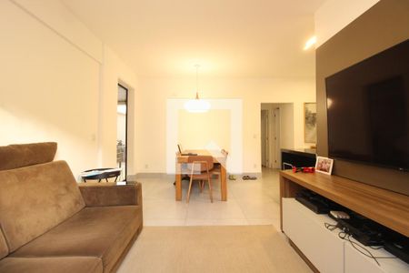 Sala  de apartamento à venda com 3 quartos, 190m² em Serra, Belo Horizonte