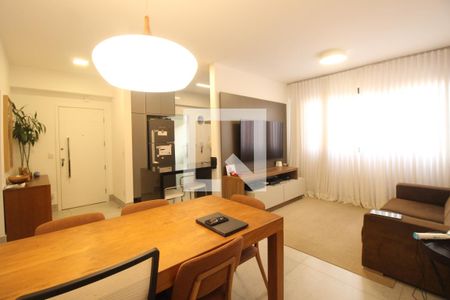 Sala  de apartamento à venda com 3 quartos, 190m² em Serra, Belo Horizonte