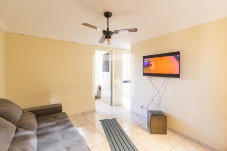 Sala de apartamento para alugar com 2 quartos, 65m² em Jardim Maria Beatriz, Carapicuíba
