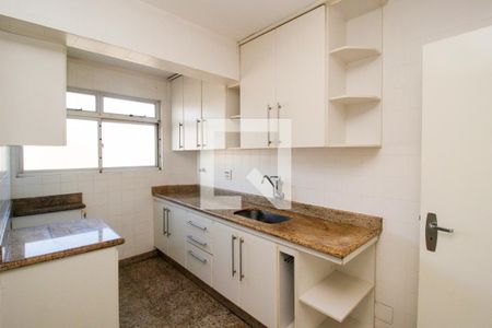 Apartamento para alugar com 3 quartos, 137m² em Santa Efigênia, Belo Horizonte