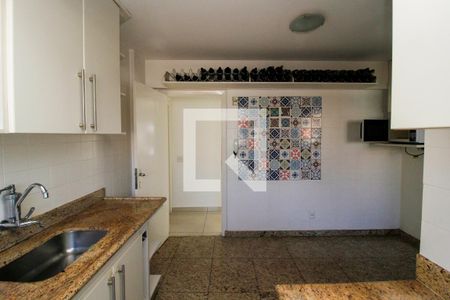 Cozinha de apartamento para alugar com 3 quartos, 137m² em Santa Efigênia, Belo Horizonte